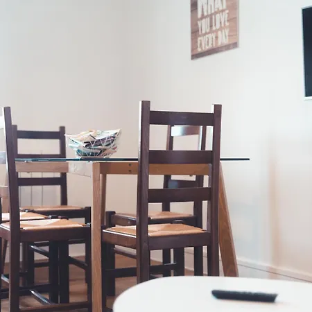 Le Ronsardien - Calme Et Confortable Apartament *