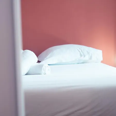 Le Ronsardien - Calme Et Confortable Apartament *