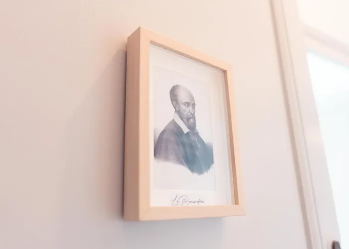 Le Ronsardien - Calme Et Confortable Appartement Tours